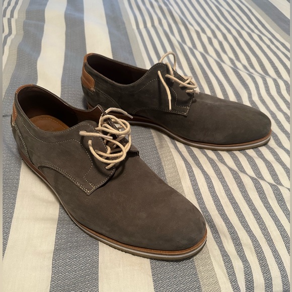 Johnston & Murphy Suede Upton Plain Toe - Picture 5 of 5